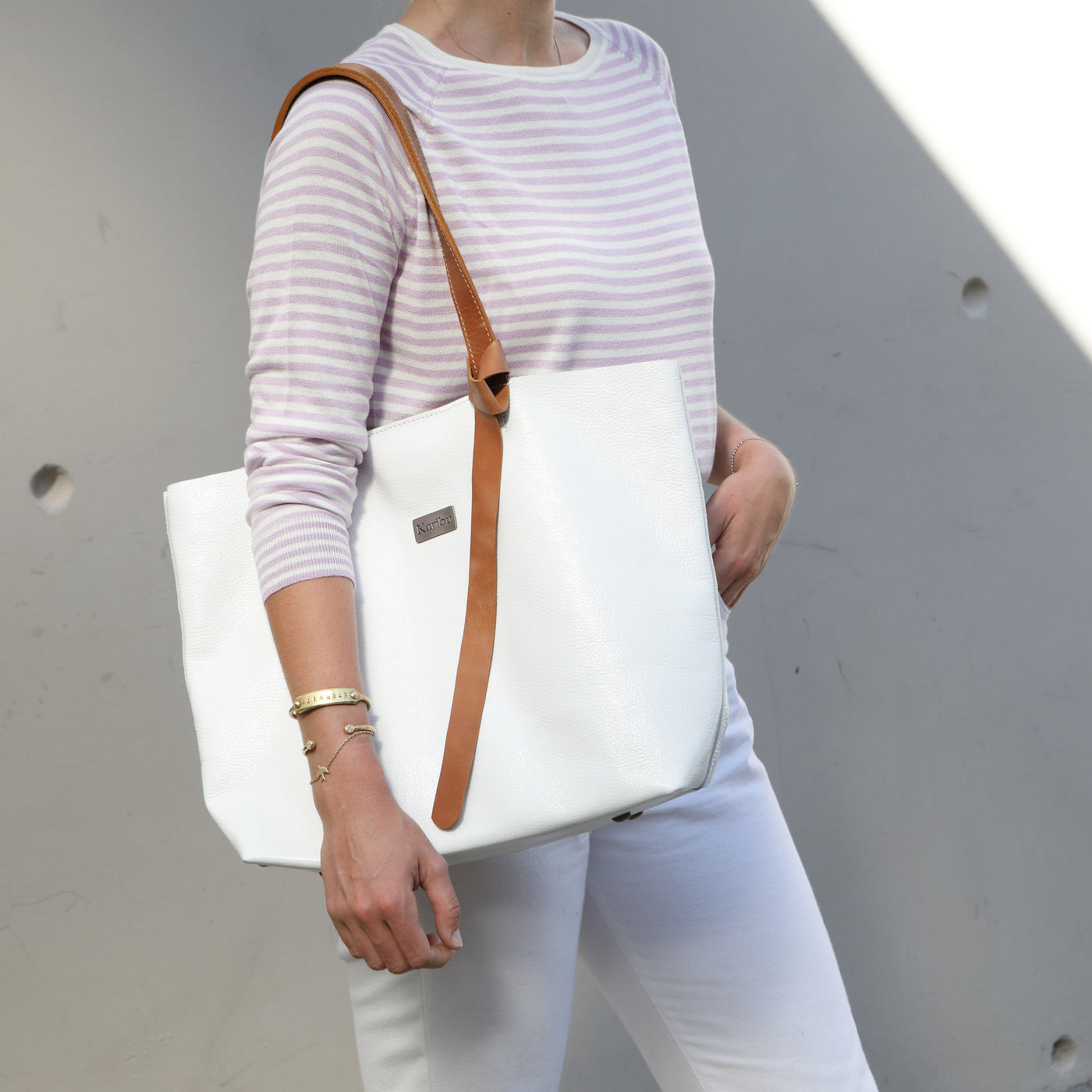 Emilia Blanca avec du café