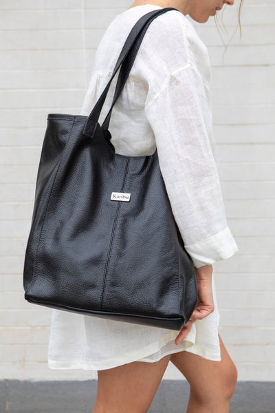 Portefeuille Cristina Black