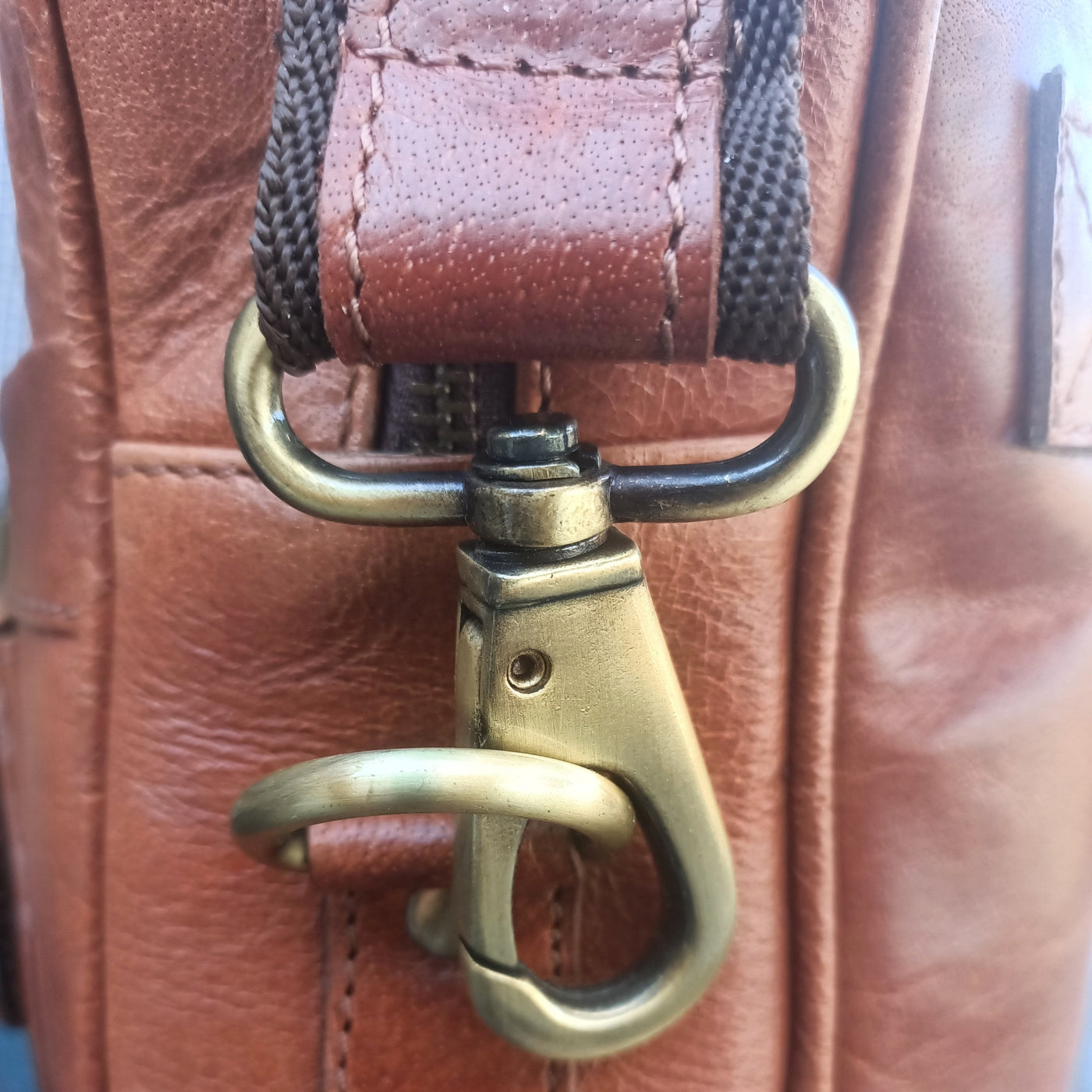 Sac pour ordinateur portable en cuir marron clair