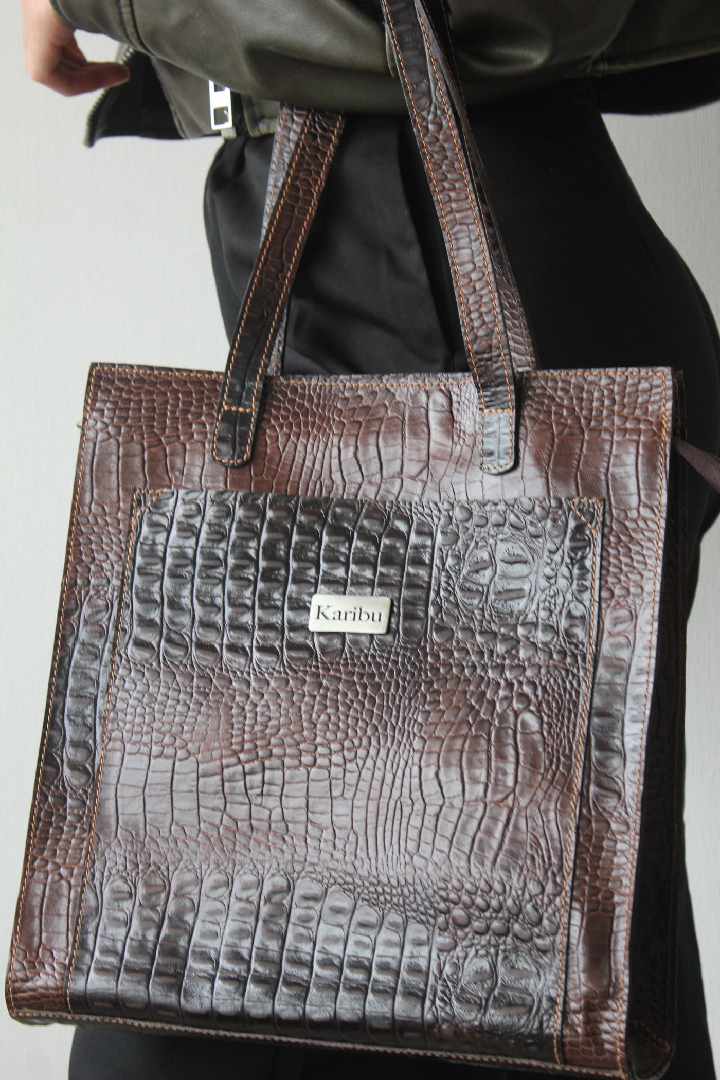 Portefeuille python café Maria