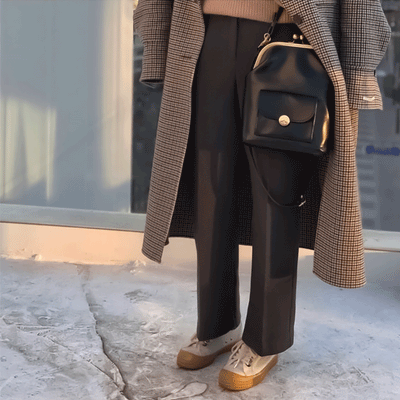 Sac à fermoir baiser vintage - L'accessoire rétro chic indispensable de Grace